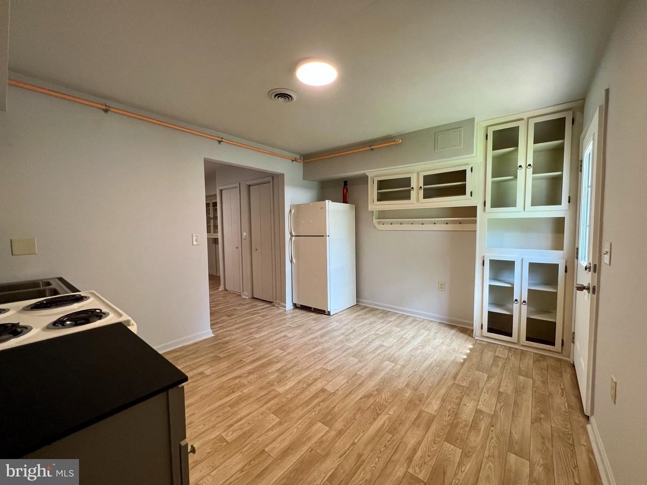 326 E Liberty St #3 - Photo 5 of 15