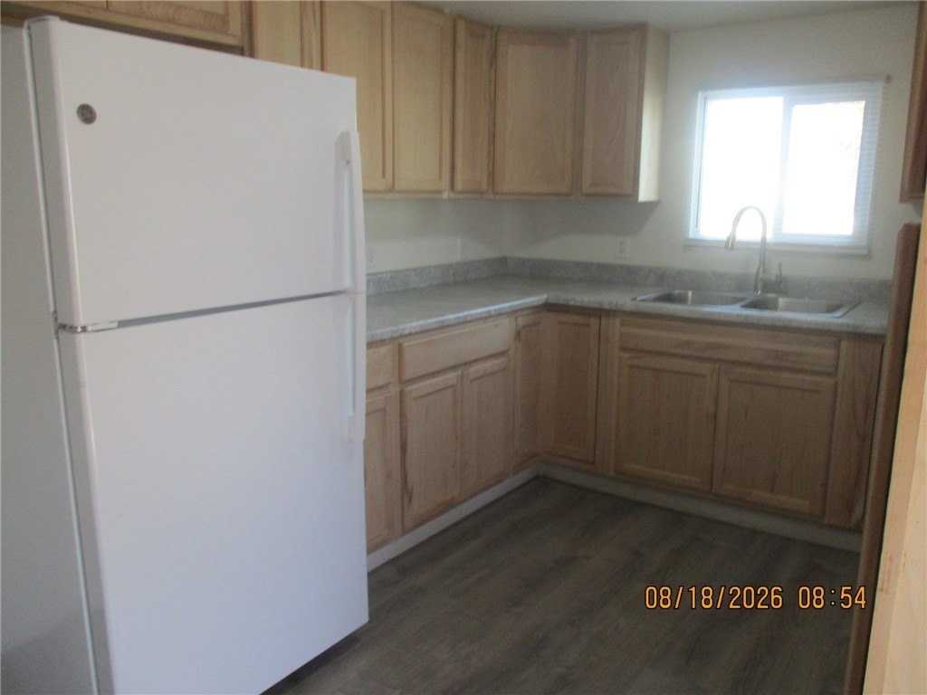1916 Oliver Dr - Photo 4 of 13