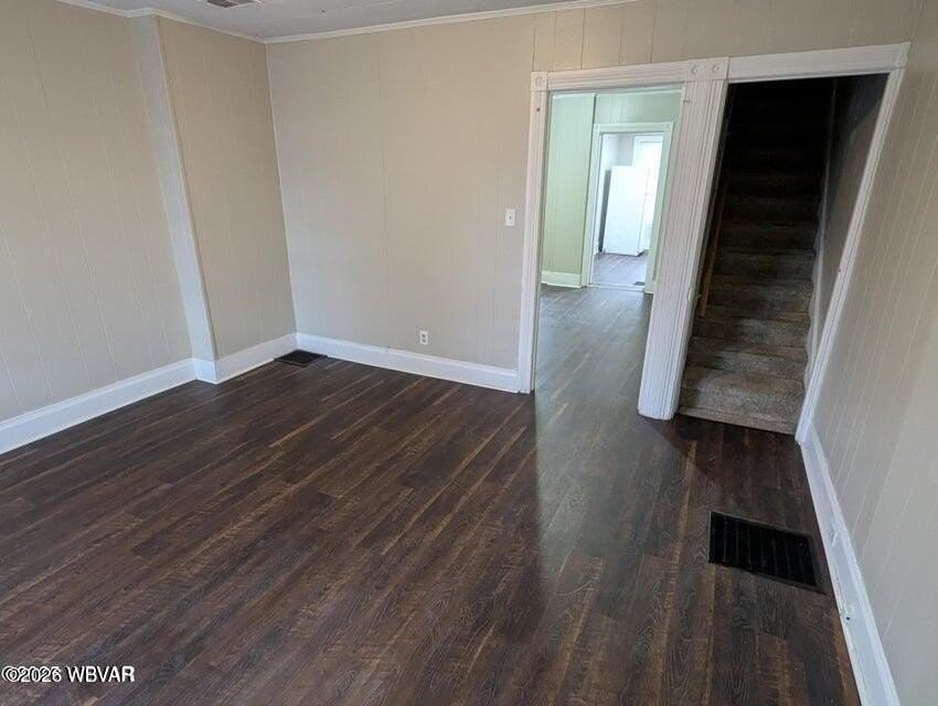 521 8th Ave - Photo 2 of 13