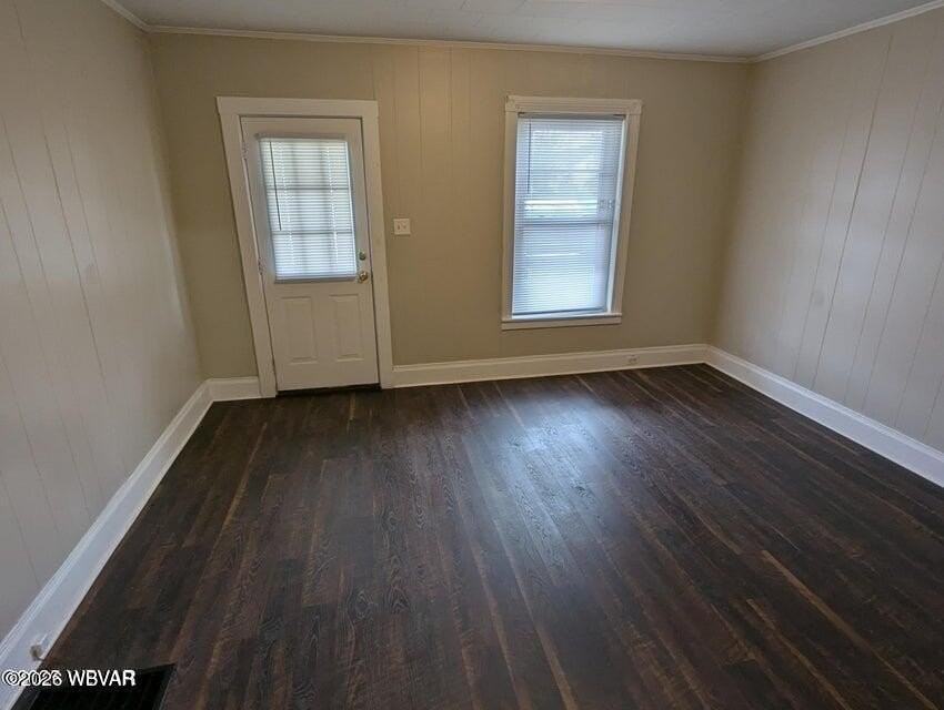 521 8th Ave - Photo 3 of 13