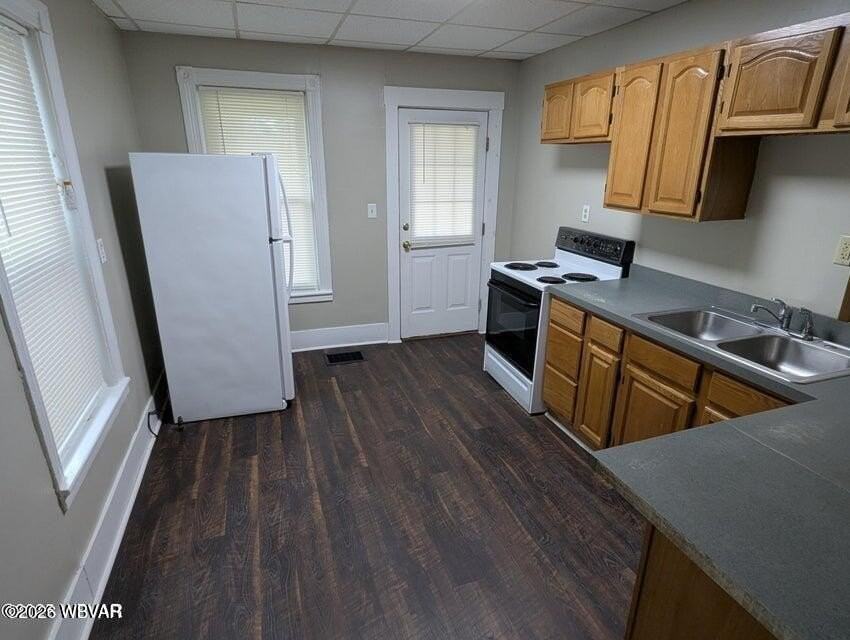 521 8th Ave - Photo 5 of 13