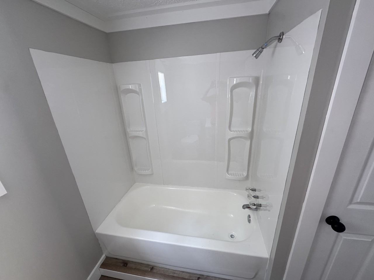 139 Railroad St #C - Photo 5 of 11