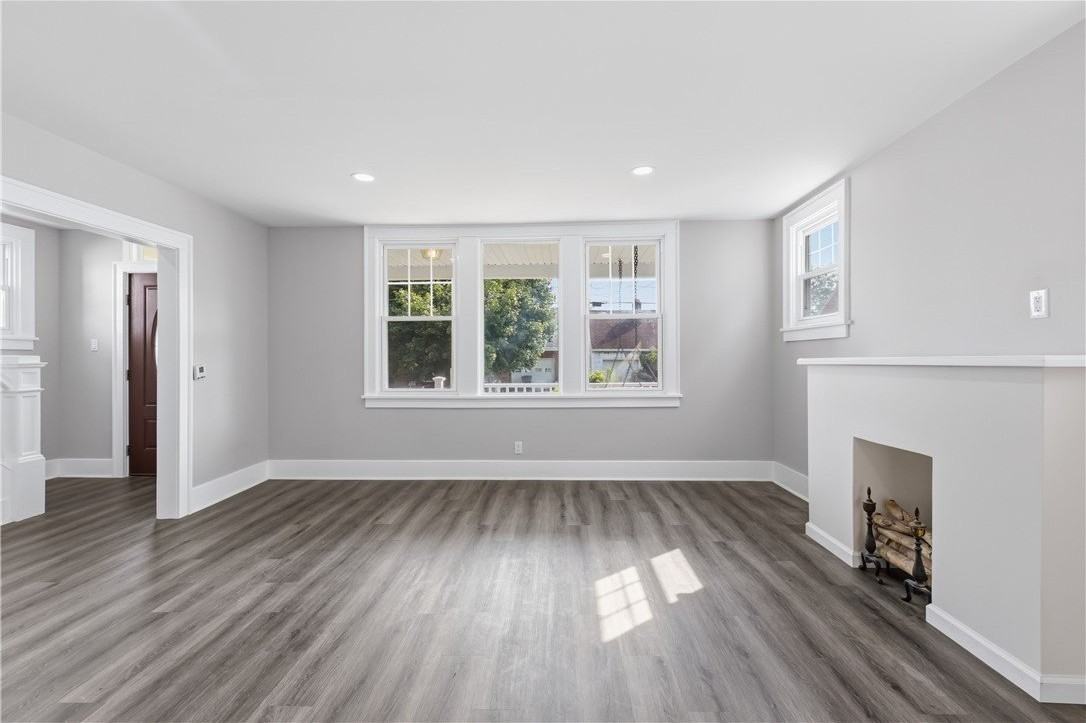 297 Grandview Way - Photo 3 of 17