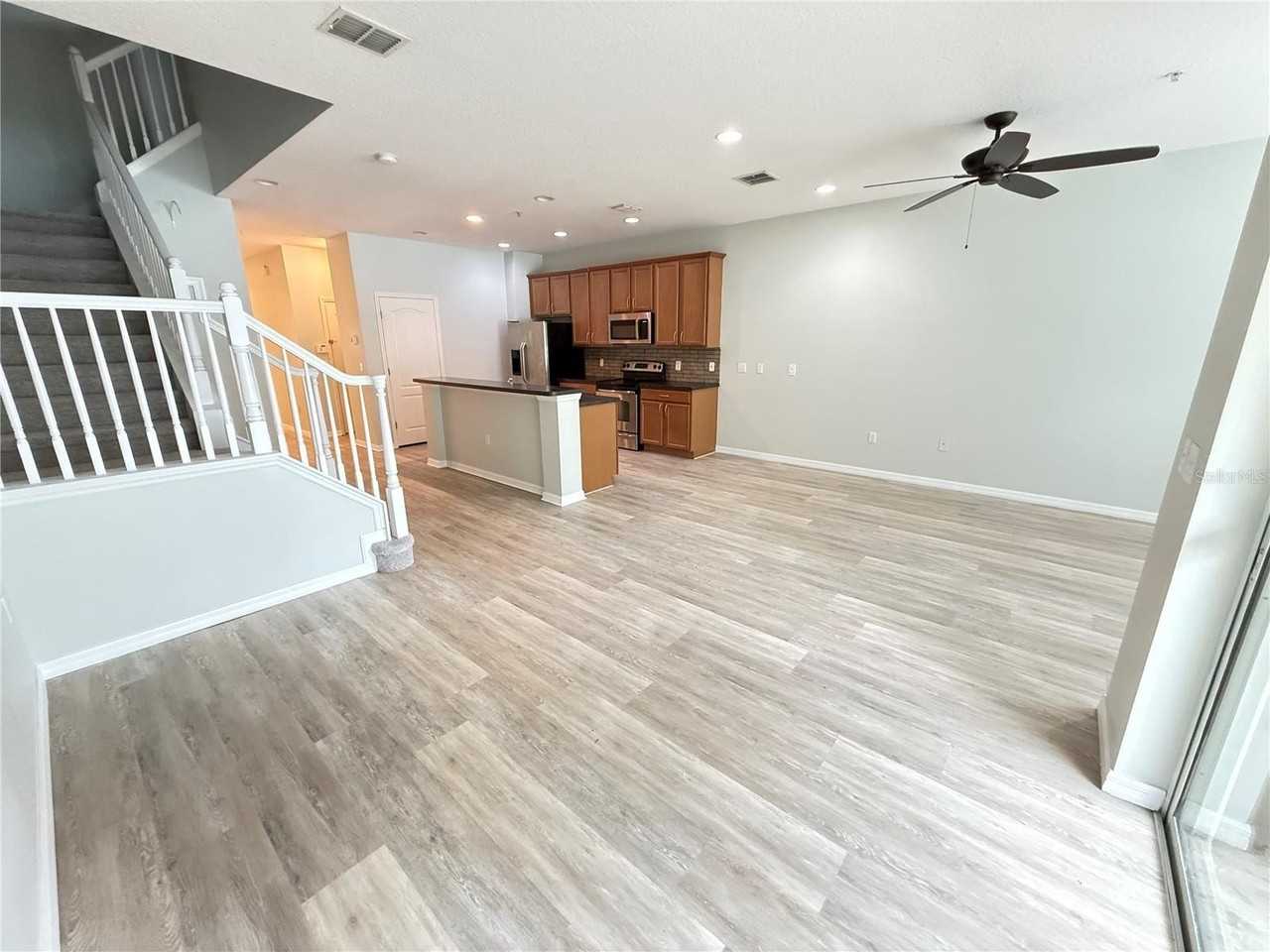 2530 Passamonte Dr #10E - Photo 6 of 39