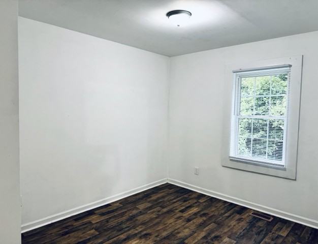427 Potter St #1 - Photo 7 of 10