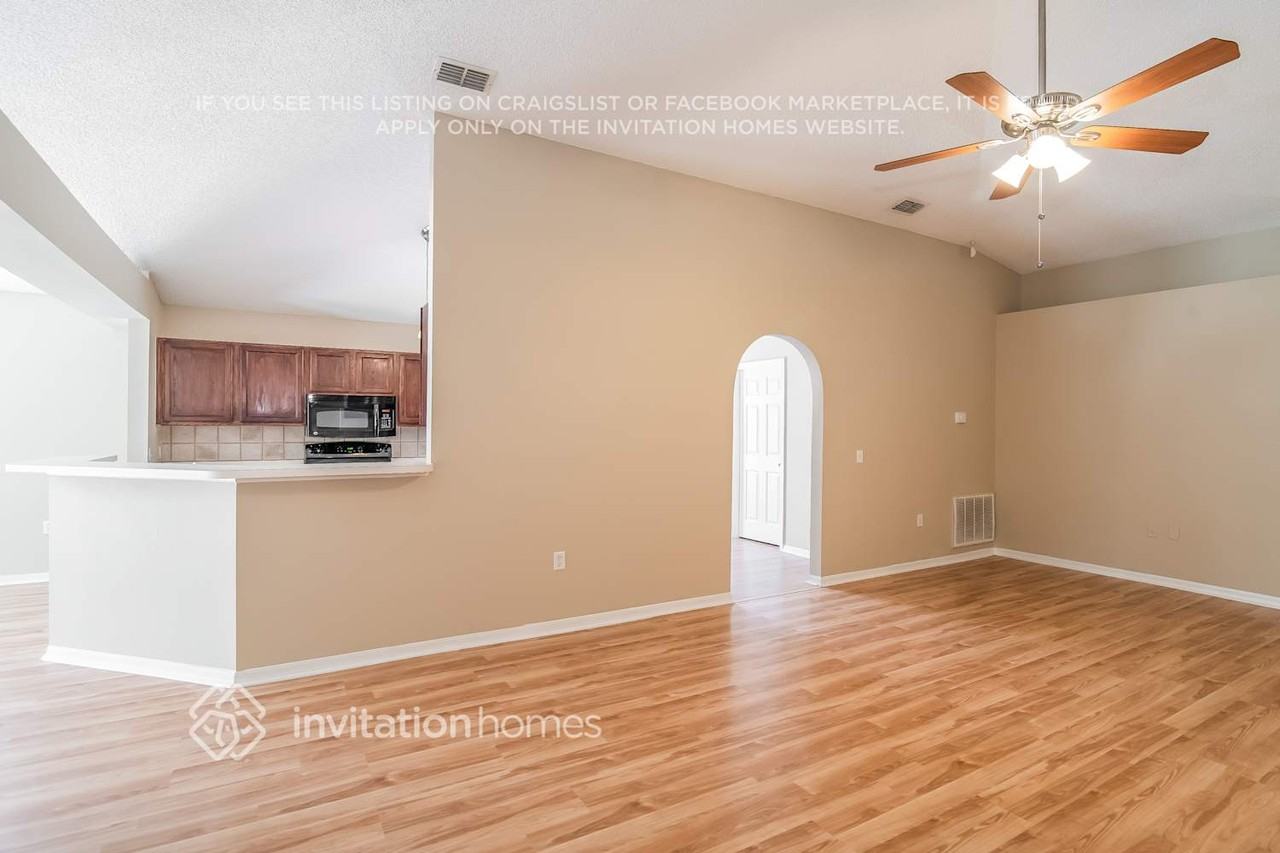 12579 Bent Bay Trl - Photo 6 of 20