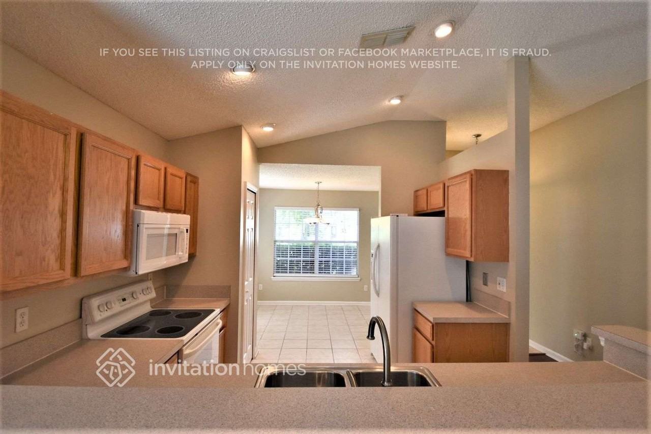 316 Southlake Dr - Photo 4 of 13