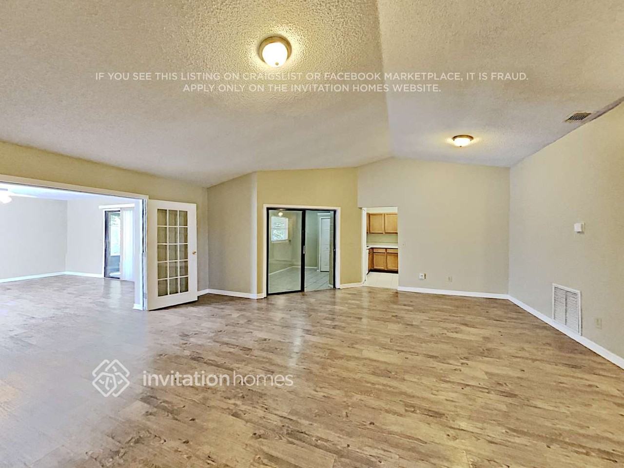 2246 Matthew Cir - Photo 4 of 18