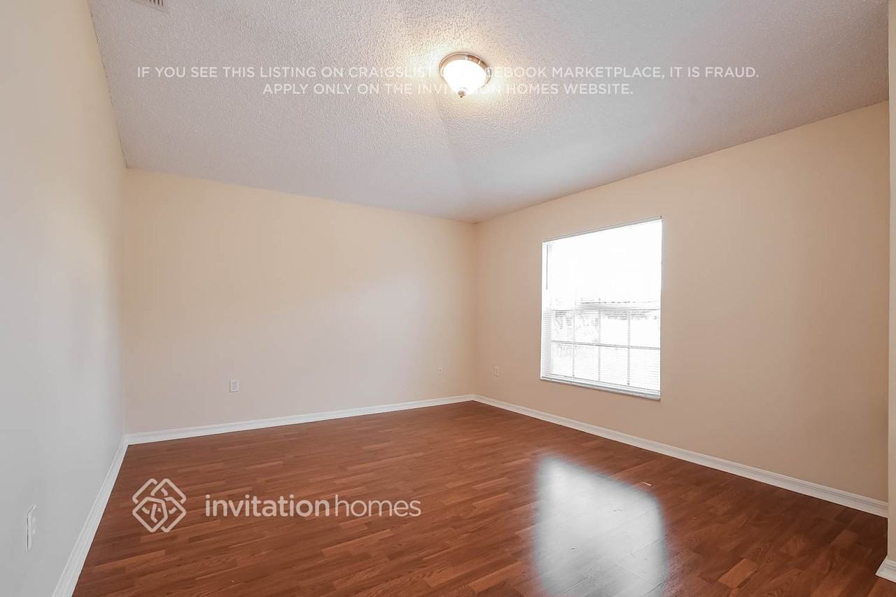 3081 Blaine Cir - Photo 3 of 17