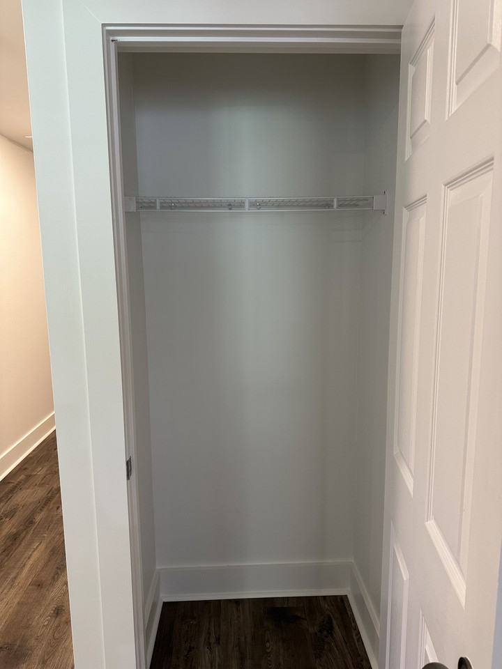 535 S Forest Ave #535 - Photo 4 of 20