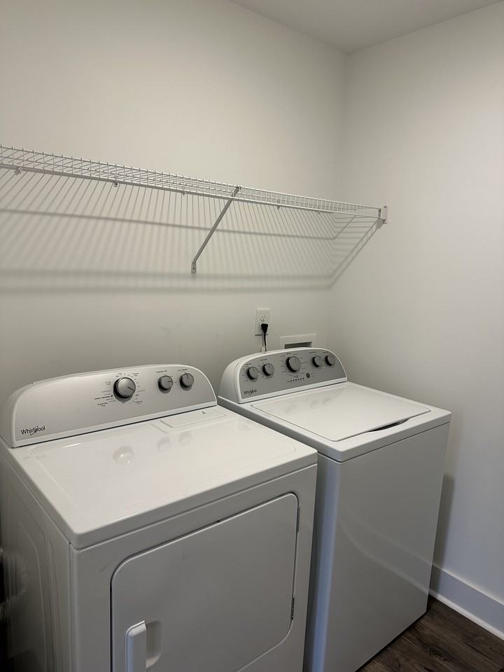 535 S Forest Ave #535 - Photo 5 of 20