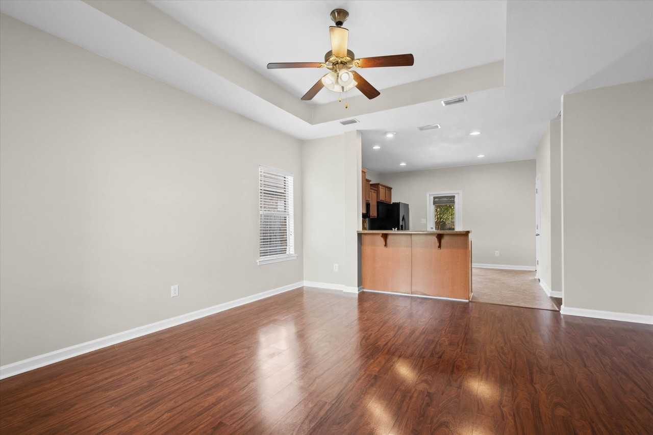 24348 Wilshire Way #1 - Photo 2 of 20