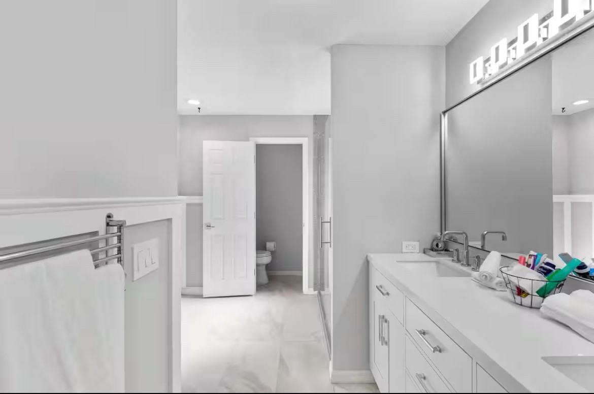 1190 SW 57th St - Photo 4 of 19