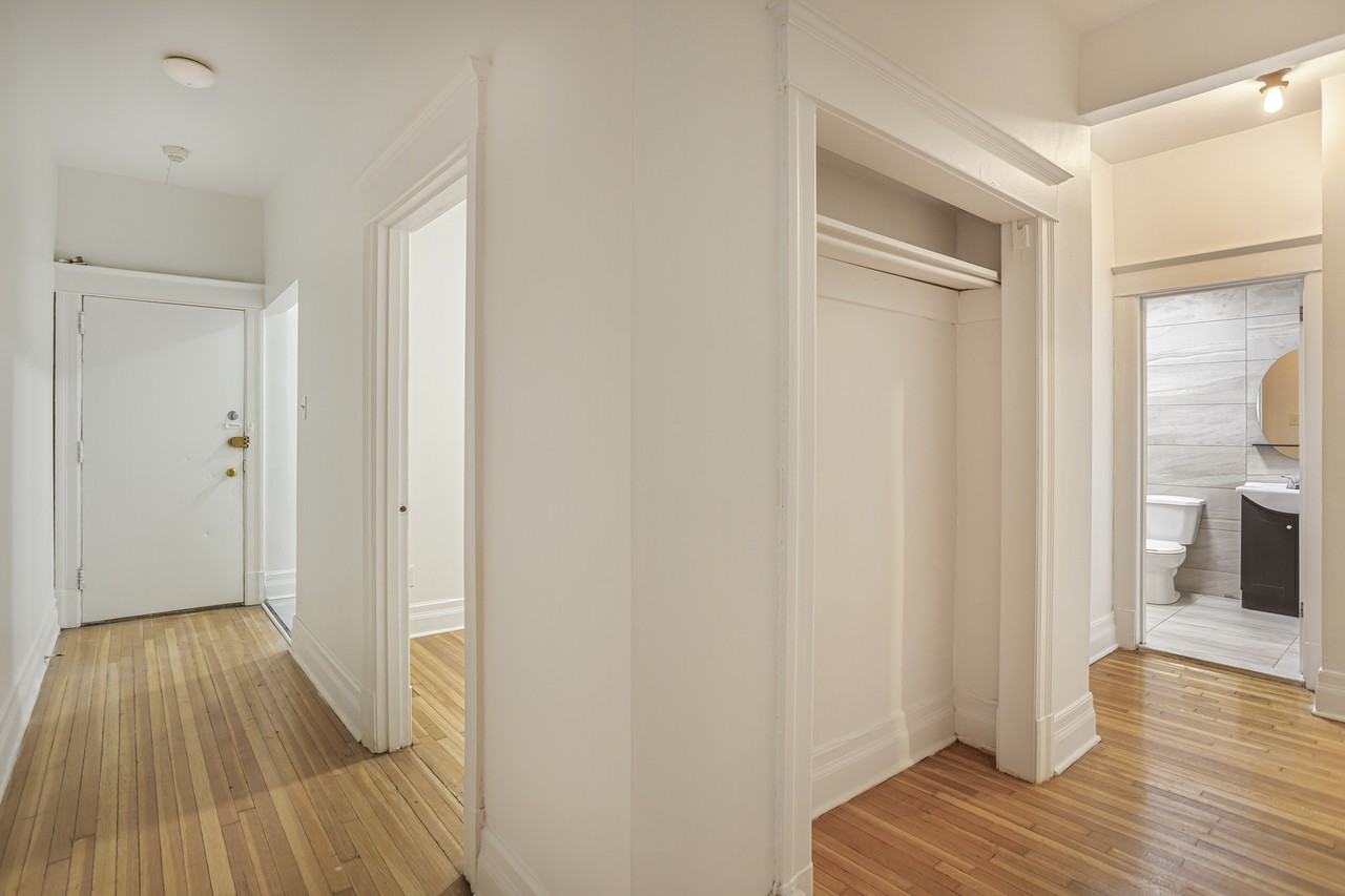 Lancaster building - Photo 5 of 13