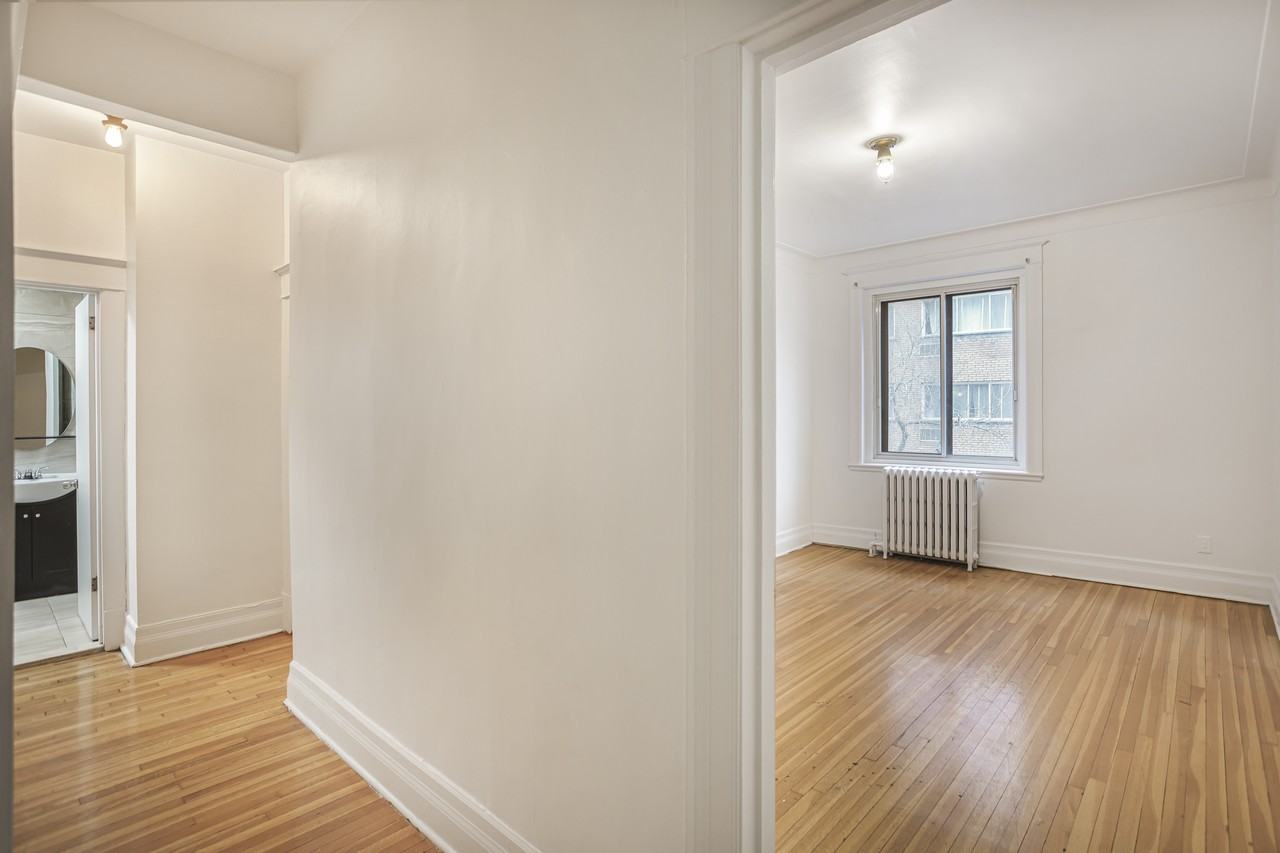 Lancaster building - Photo 6 of 13