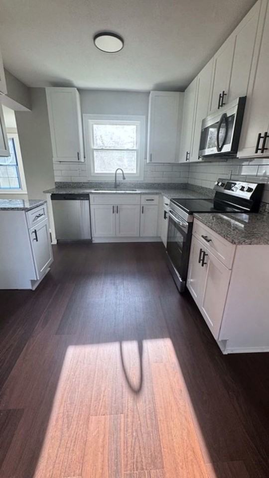 1516 Carter Rd - Photo 5 of 13