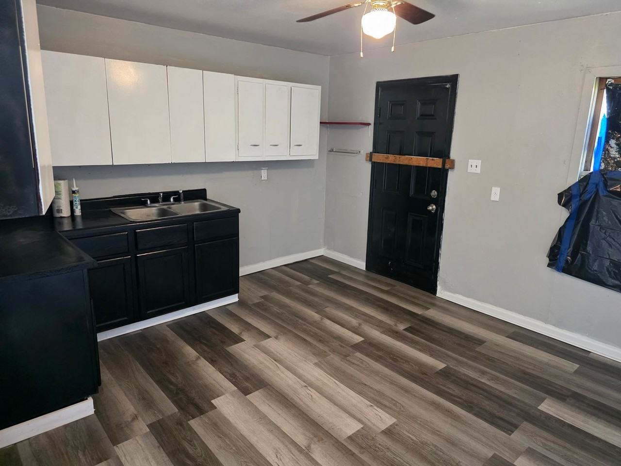 35 Westwood Dr - Photo 3 of 11