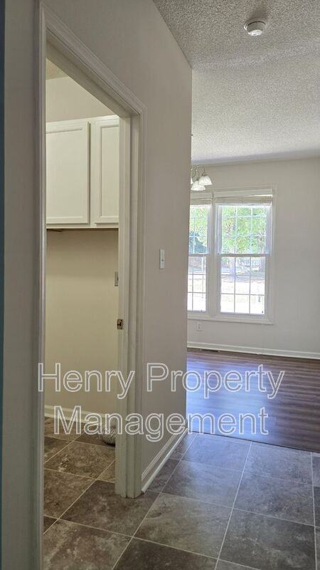 100 Mint Hill Dr - Photo 6 of 22