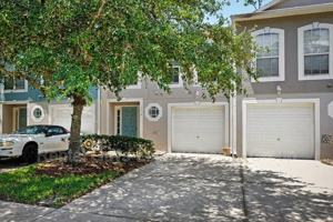 featured image of 7414 Palm Hills Dr