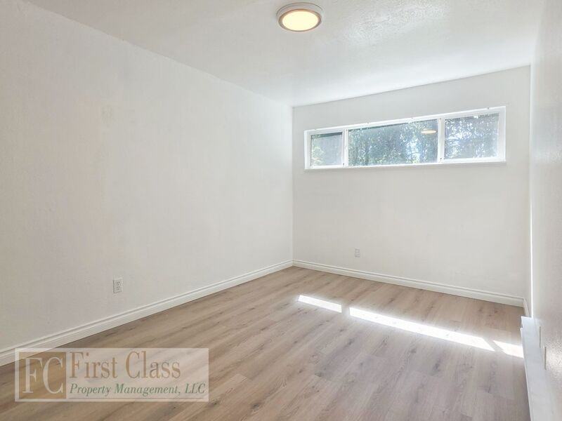 12345 Sw Hall Blvd #12 - Photo 7 of 18