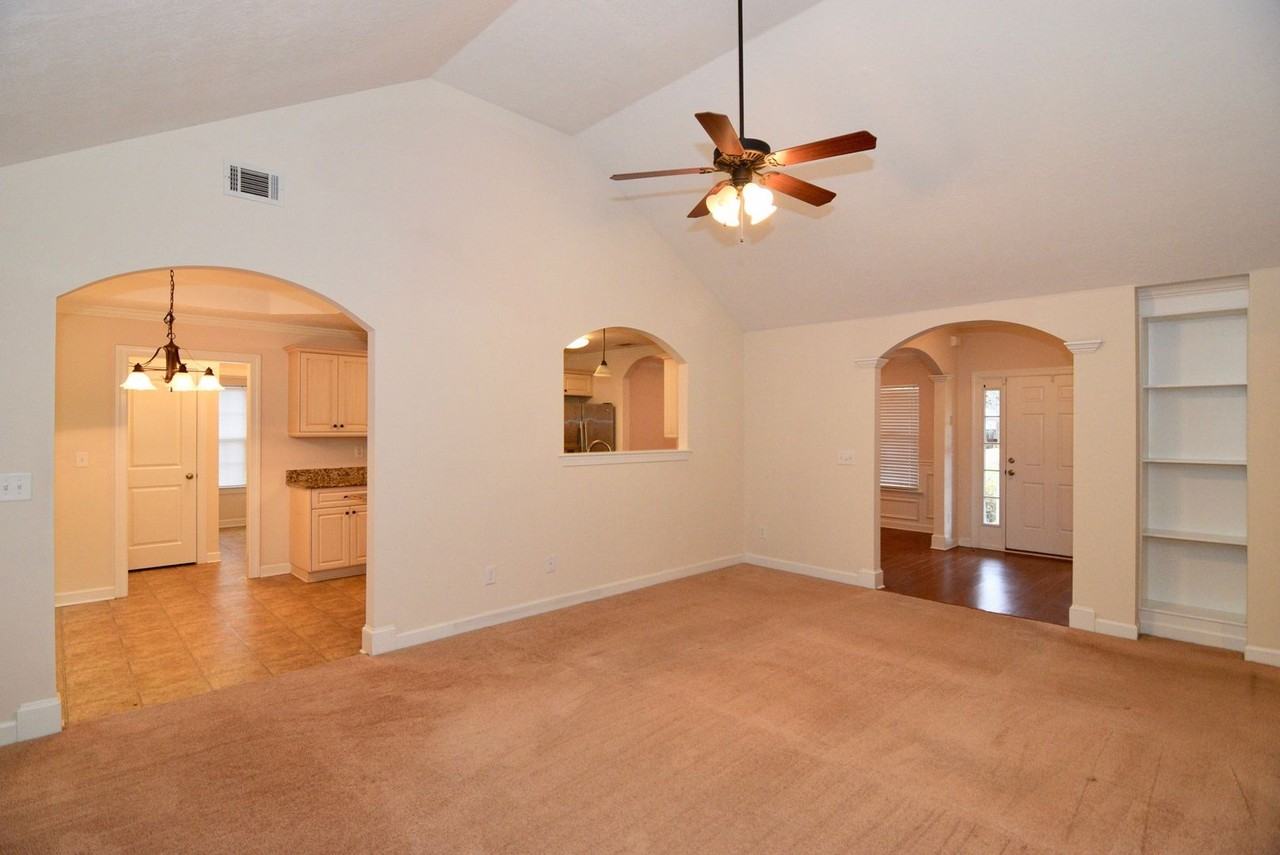 659 Ventana Dr - Photo 6 of 44