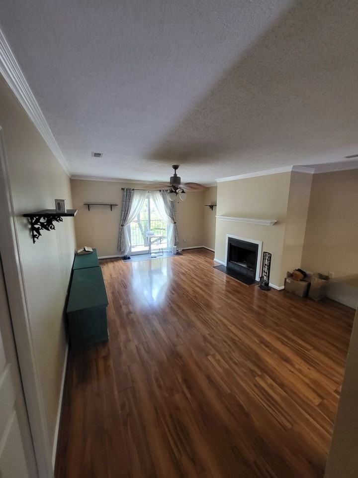 101 Westover Ave #204 - Photo 3 of 18