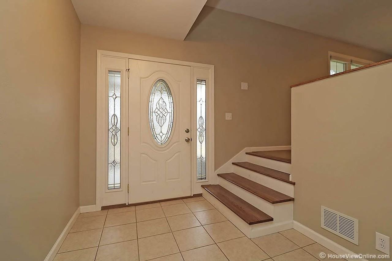 2031 Allen Dr - Photo 6 of 41
