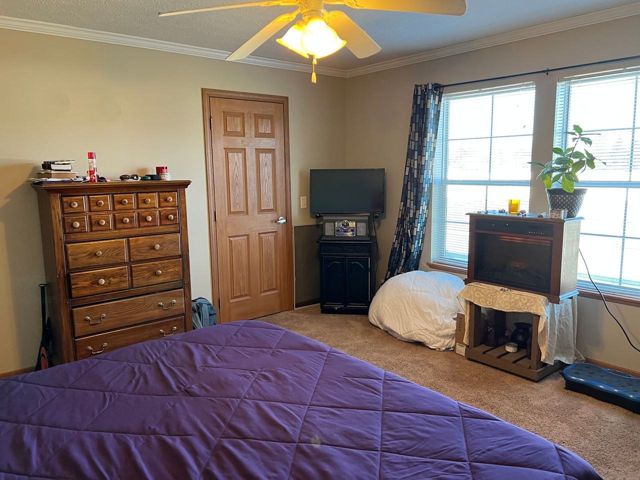 303 Grace Dr - Photo 2 of 14