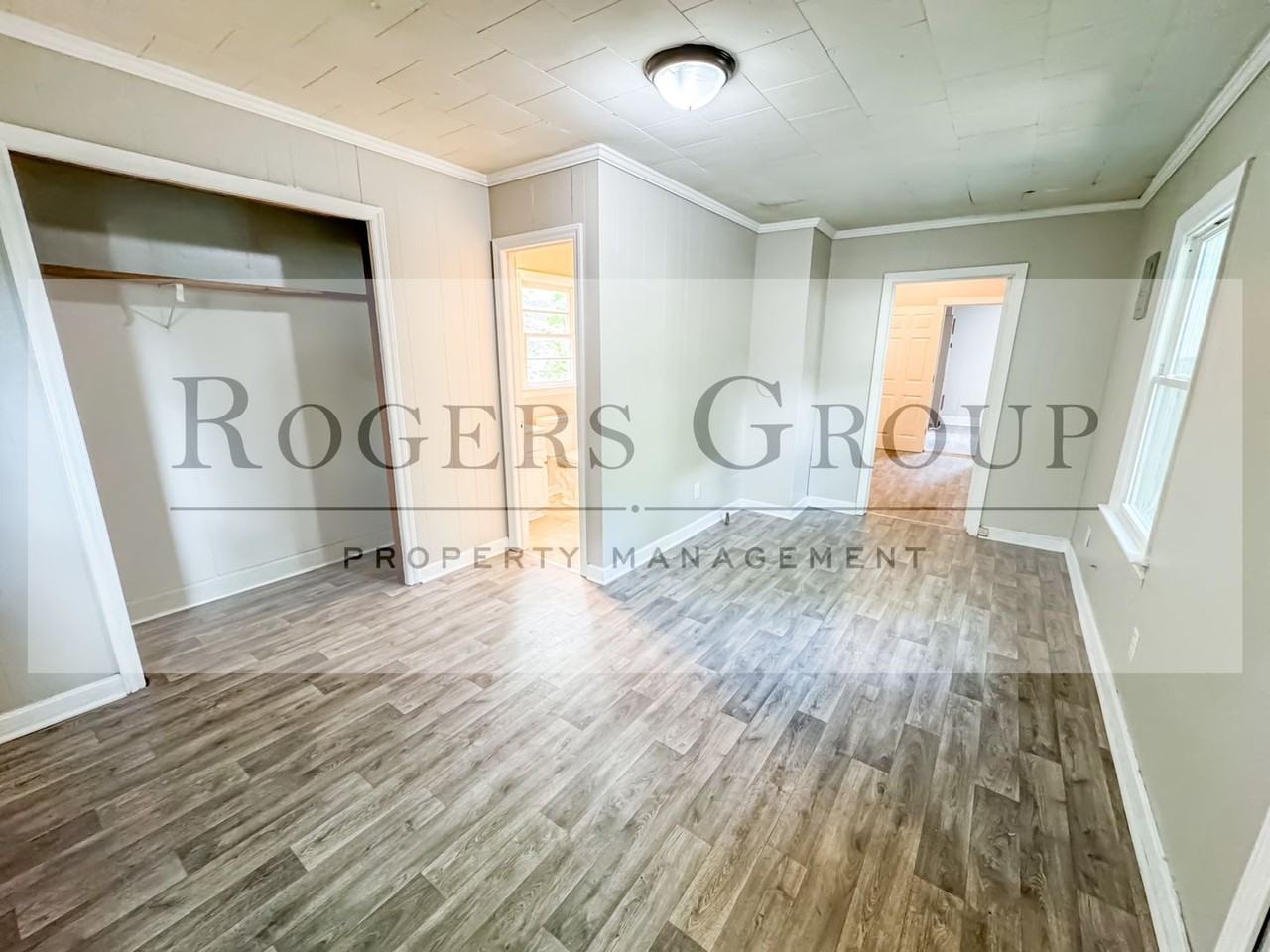412 Turner Avenue Ext - Photo 2 of 10