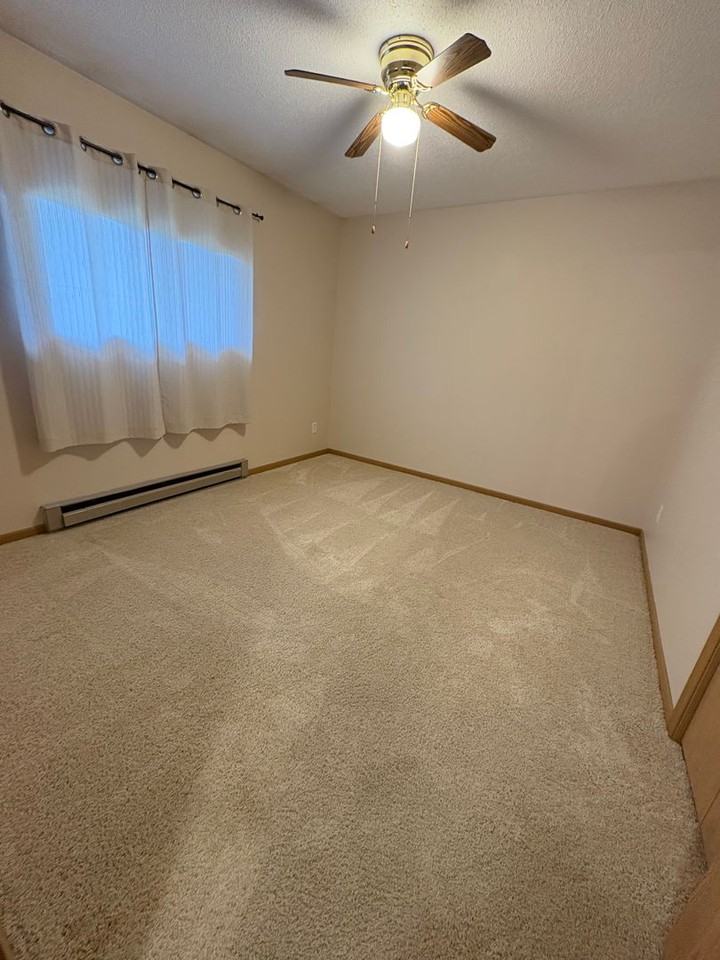 801 Evergreen Dr #2 - Photo 7 of 11