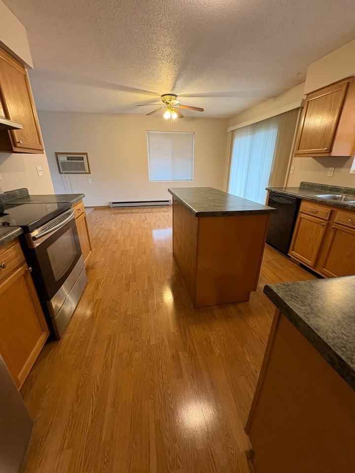 801 Evergreen Dr #2 - Photo 2 of 11