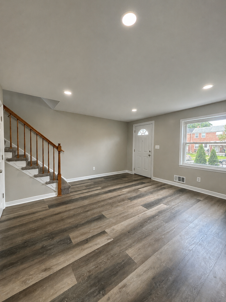 2138 Firethorn Rd - Photo 3 of 20