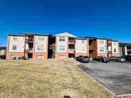 featured image of 1110 Calhoun St #P