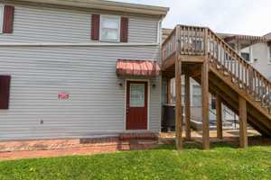 featured image of 326 E Liberty St
