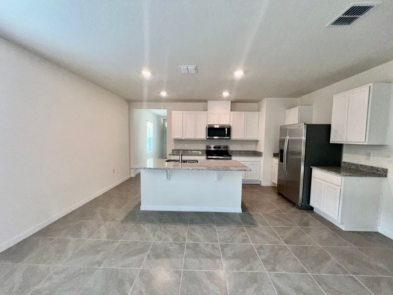 7086 Cattle Egret Dr - Photo 4 of 18