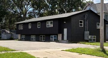 featured image of 709 W 3rd St