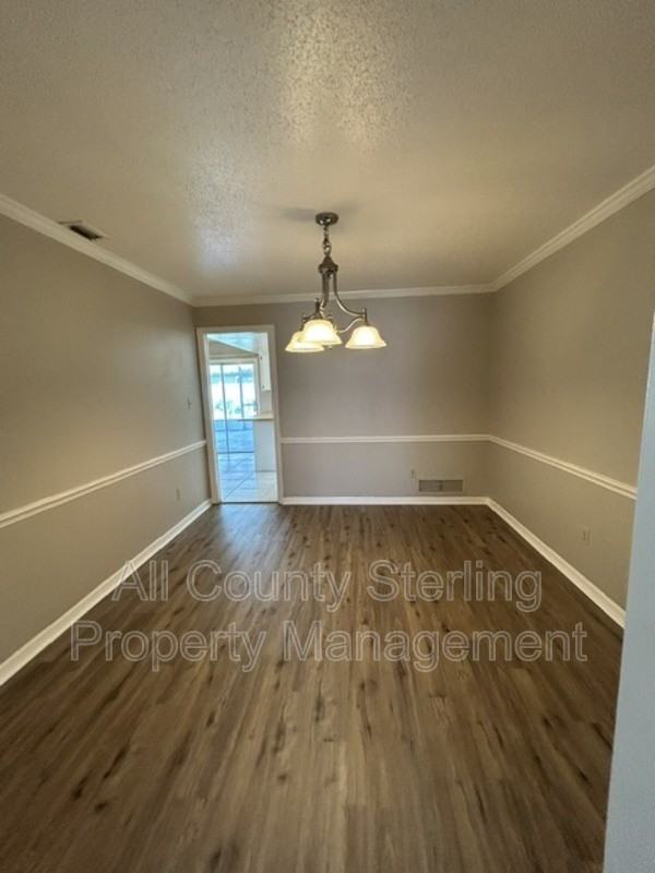 108 Dellwood Dr - Photo 4 of 18