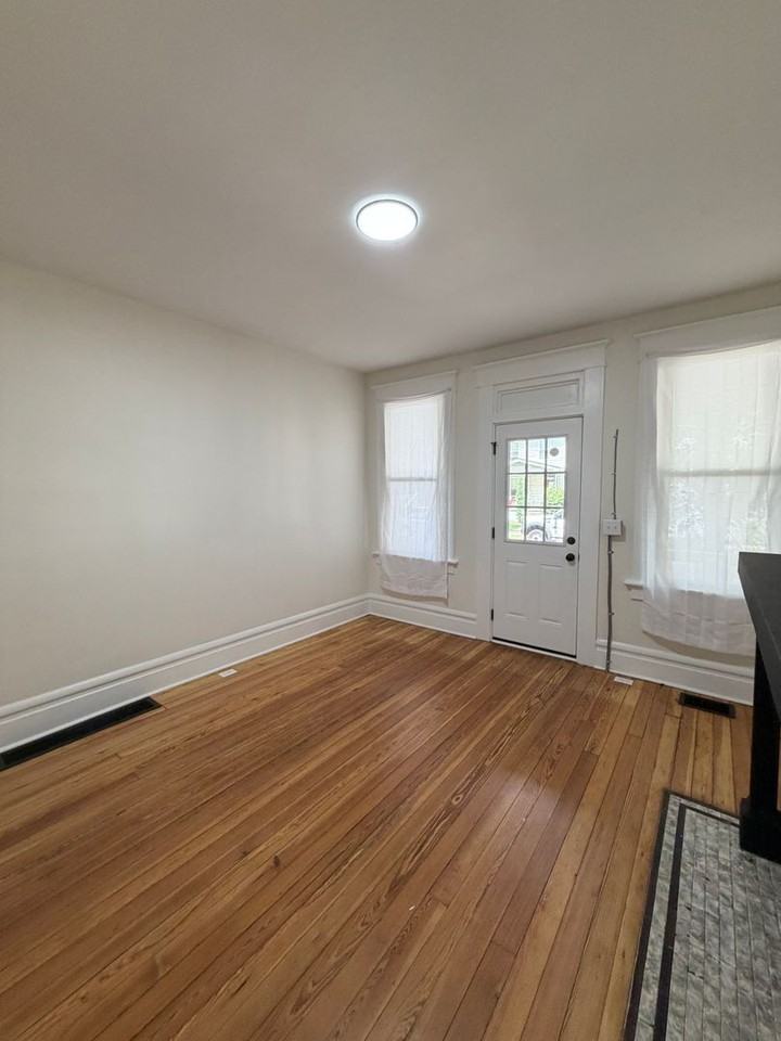 423 Hanford St - Photo 3 of 17