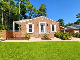 featured image of 92 Churchill Cir