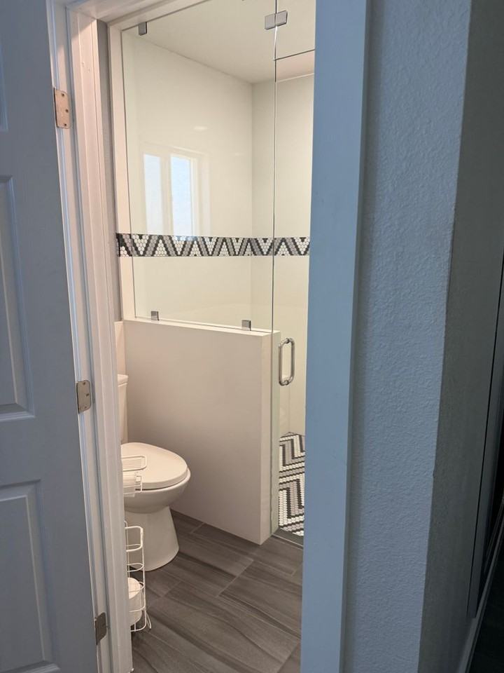 1065 De Moll Dr - Photo 3 of 34