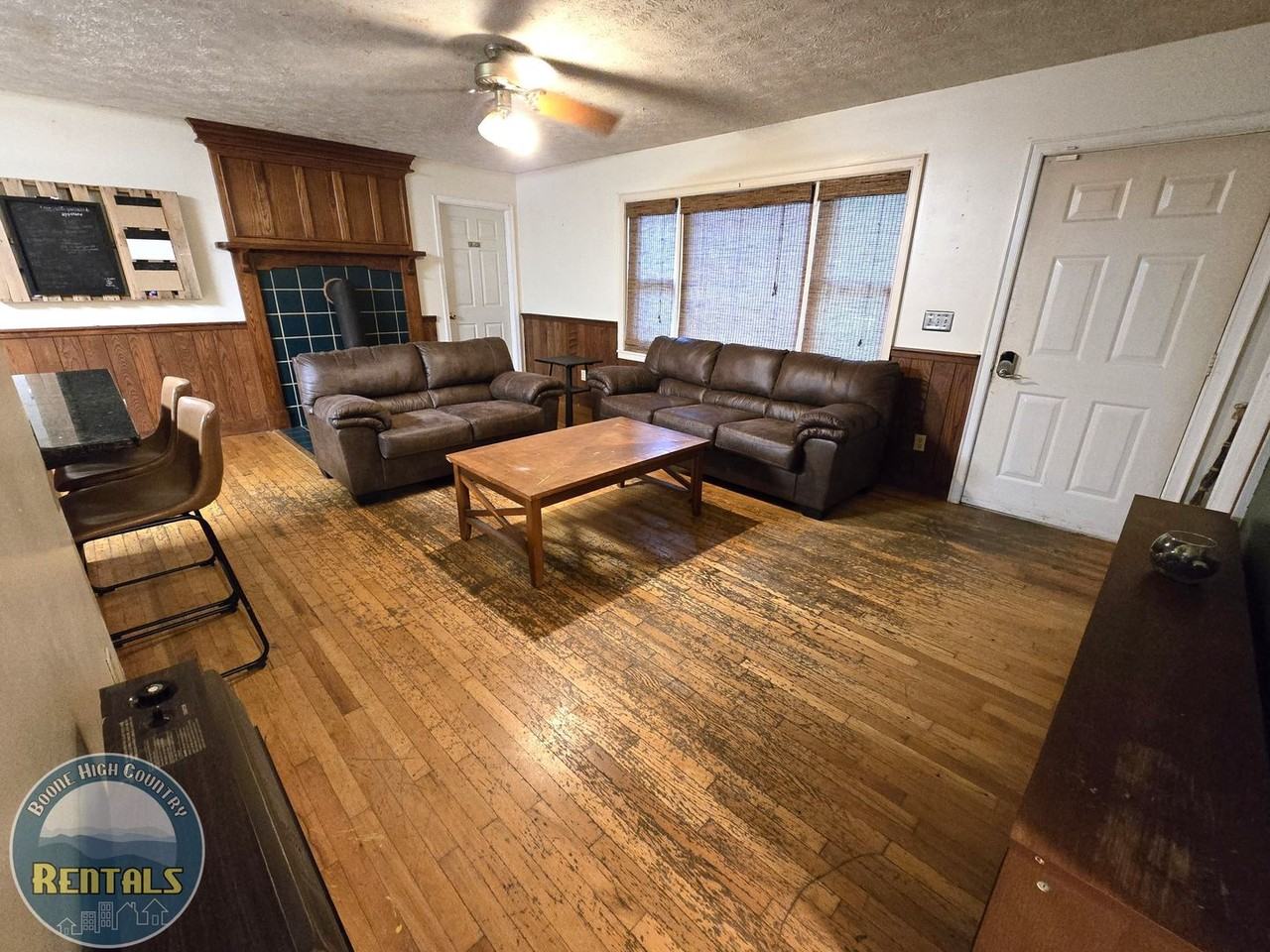 460 White Oak Rd - Photo 3 of 20