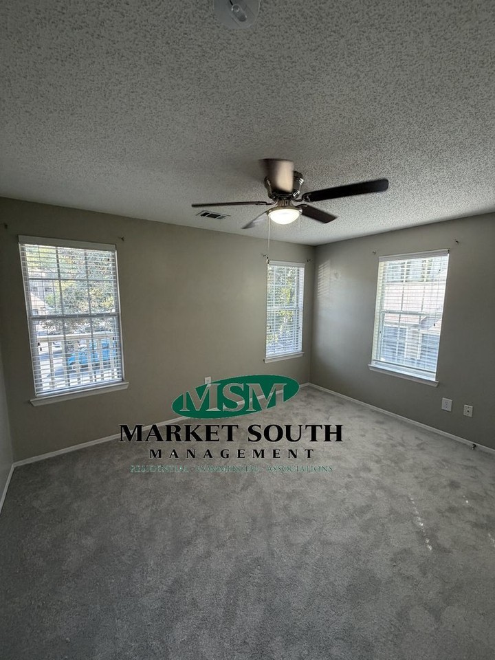 12300 Apache Ave - Photo 5 of 21