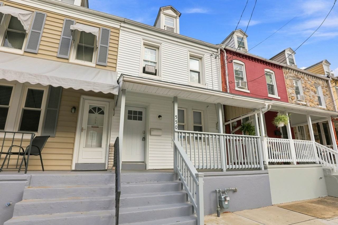 550 Dauphin St - Photo 2 of 27