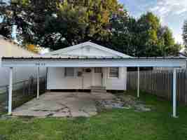 featured image of 210 Saint Michael St