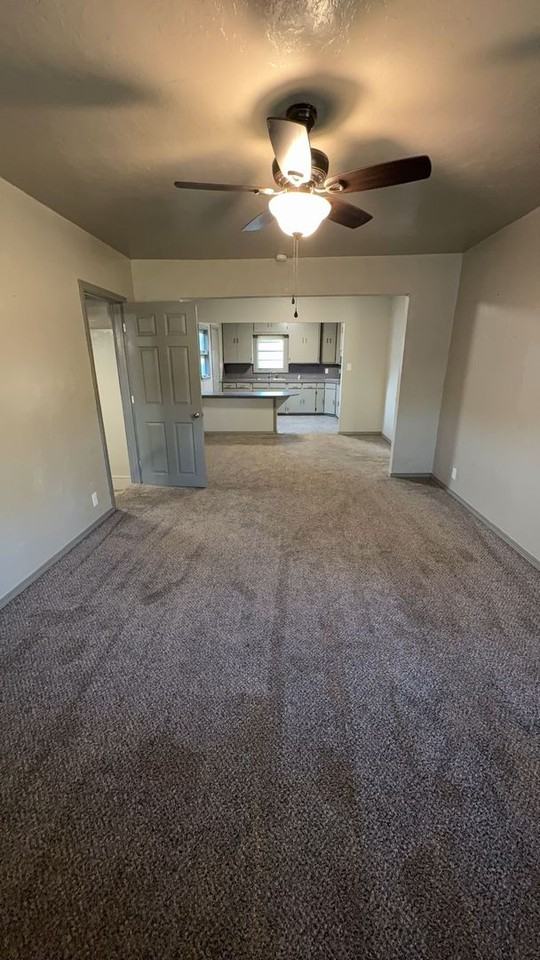 230 E Hickory Ave - Photo 5 of 11
