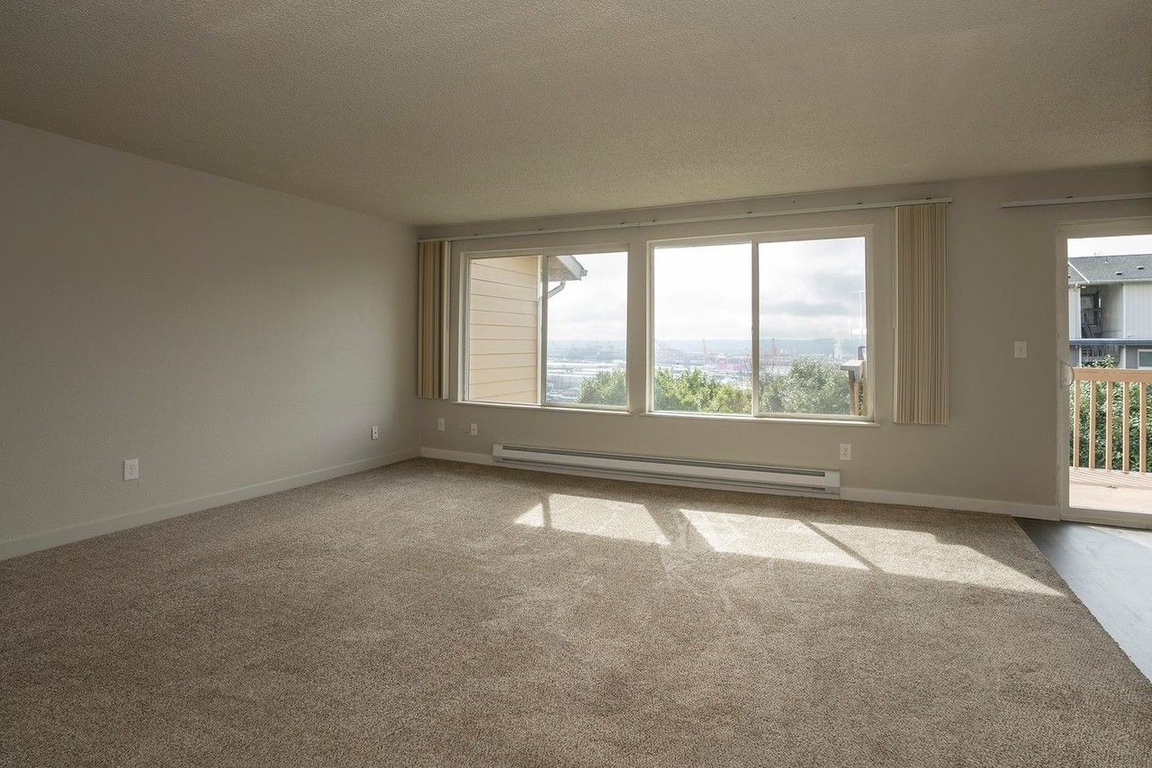 1120 Browns Point Blvd #E - Photo 5 of 25