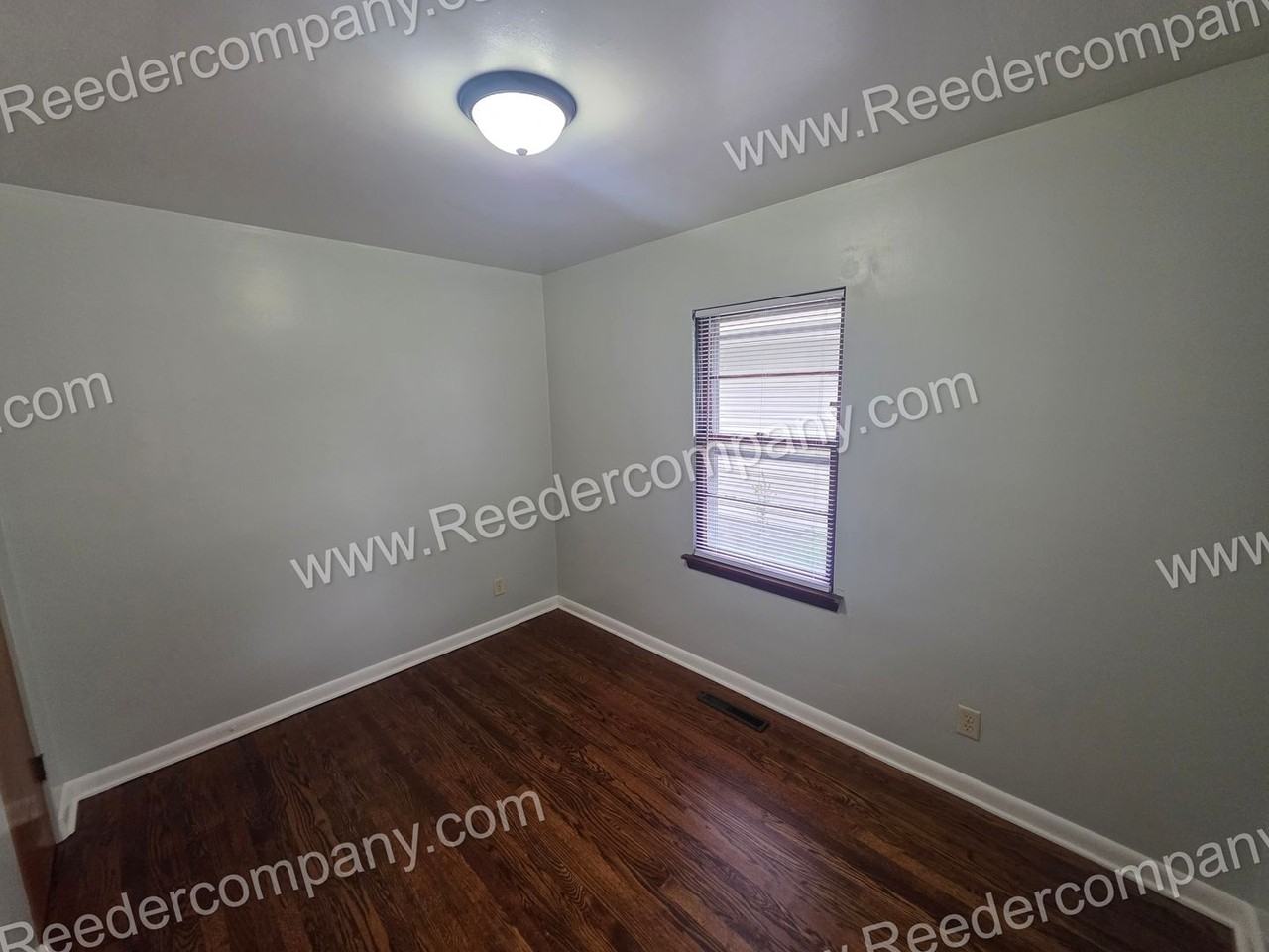 7204 Lindberg Ave - Photo 6 of 14