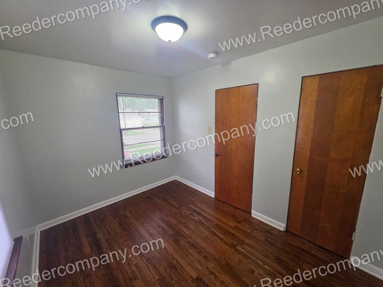 7204 Lindberg Ave - Photo 7 of 14