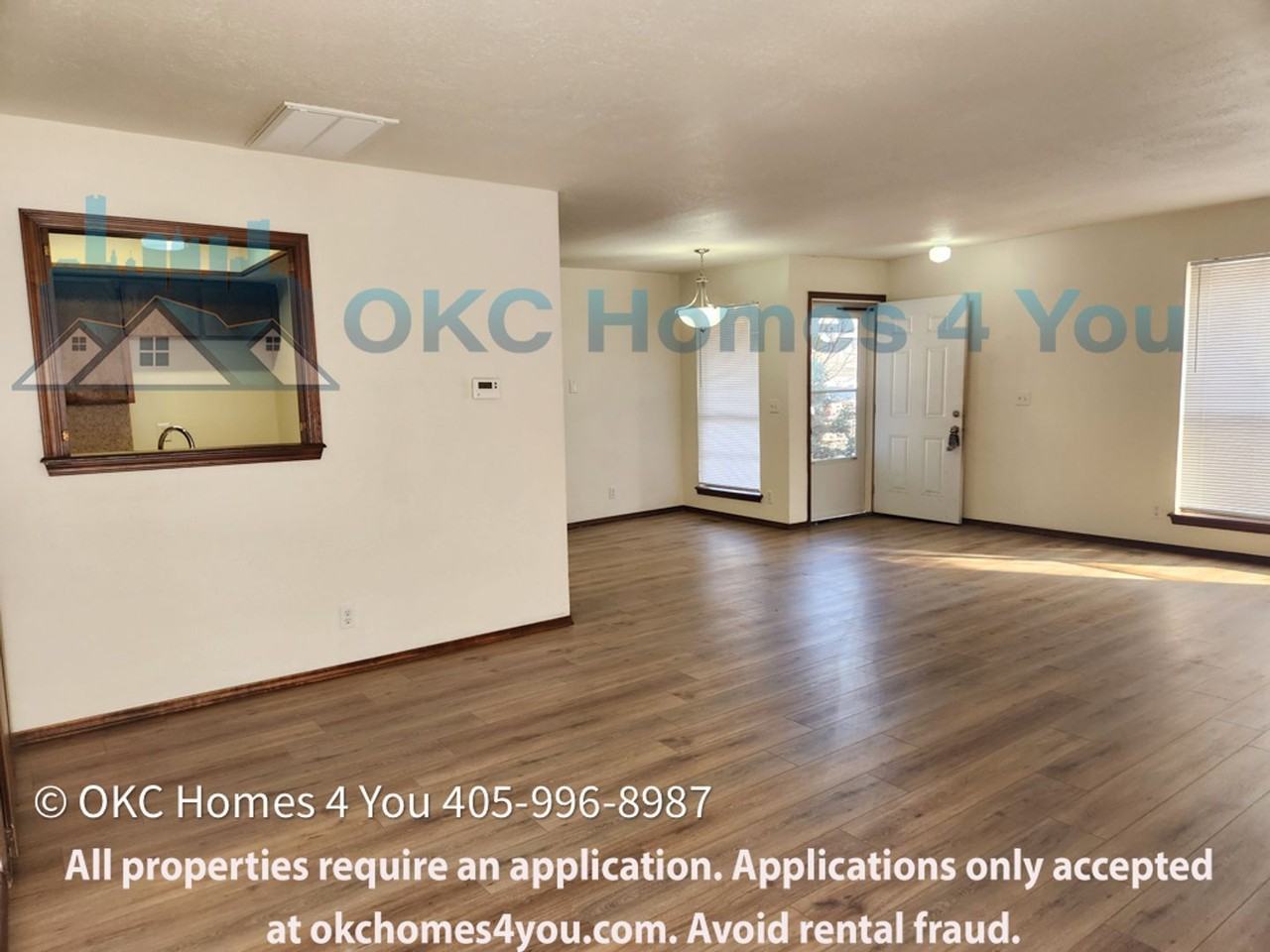 515 N Davis Ave - Photo 3 of 20