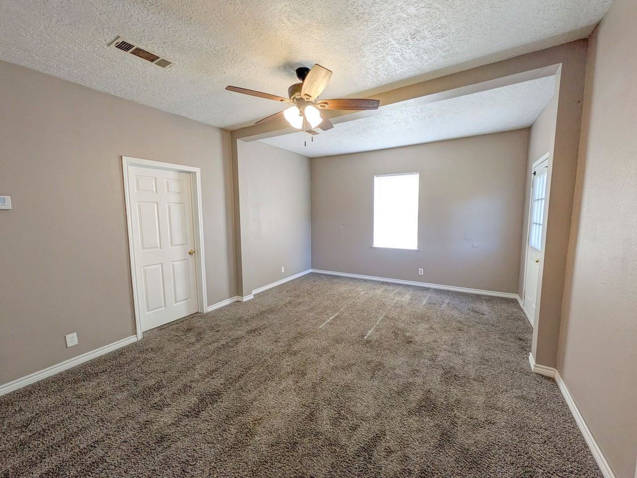 720 Avenue C - Photo 3 of 12